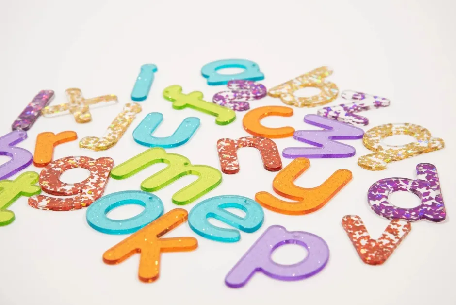 Best TickiT - Regenboog Glitter Letters